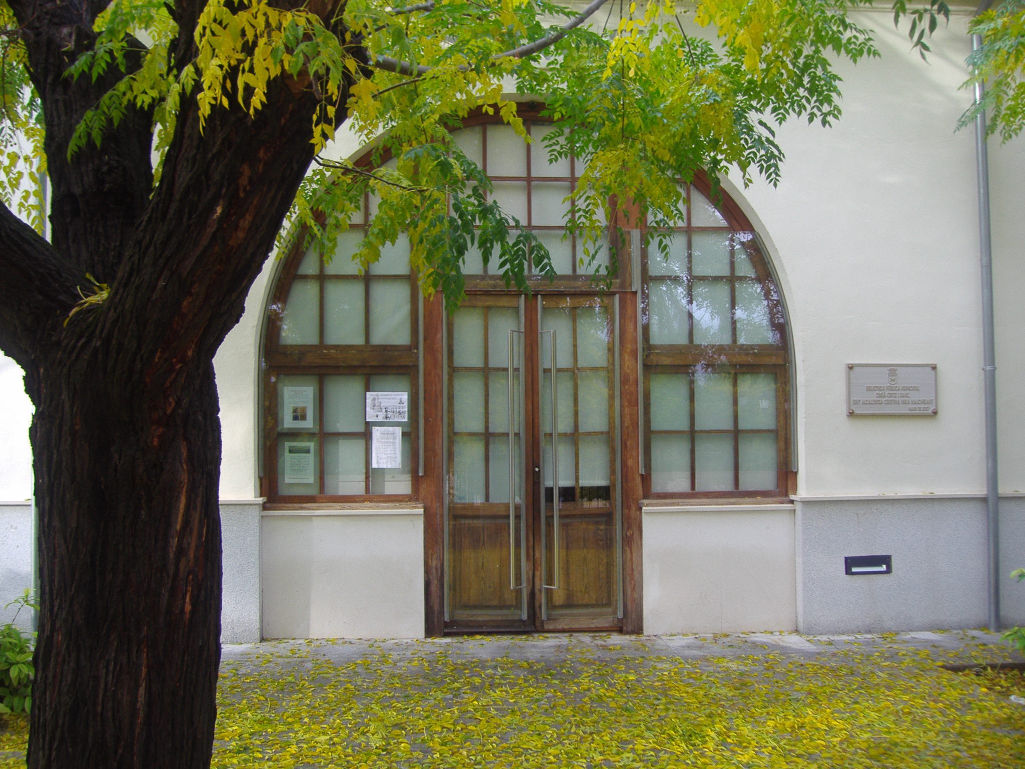 Bibliteca Muncipal tancada hui dimarts