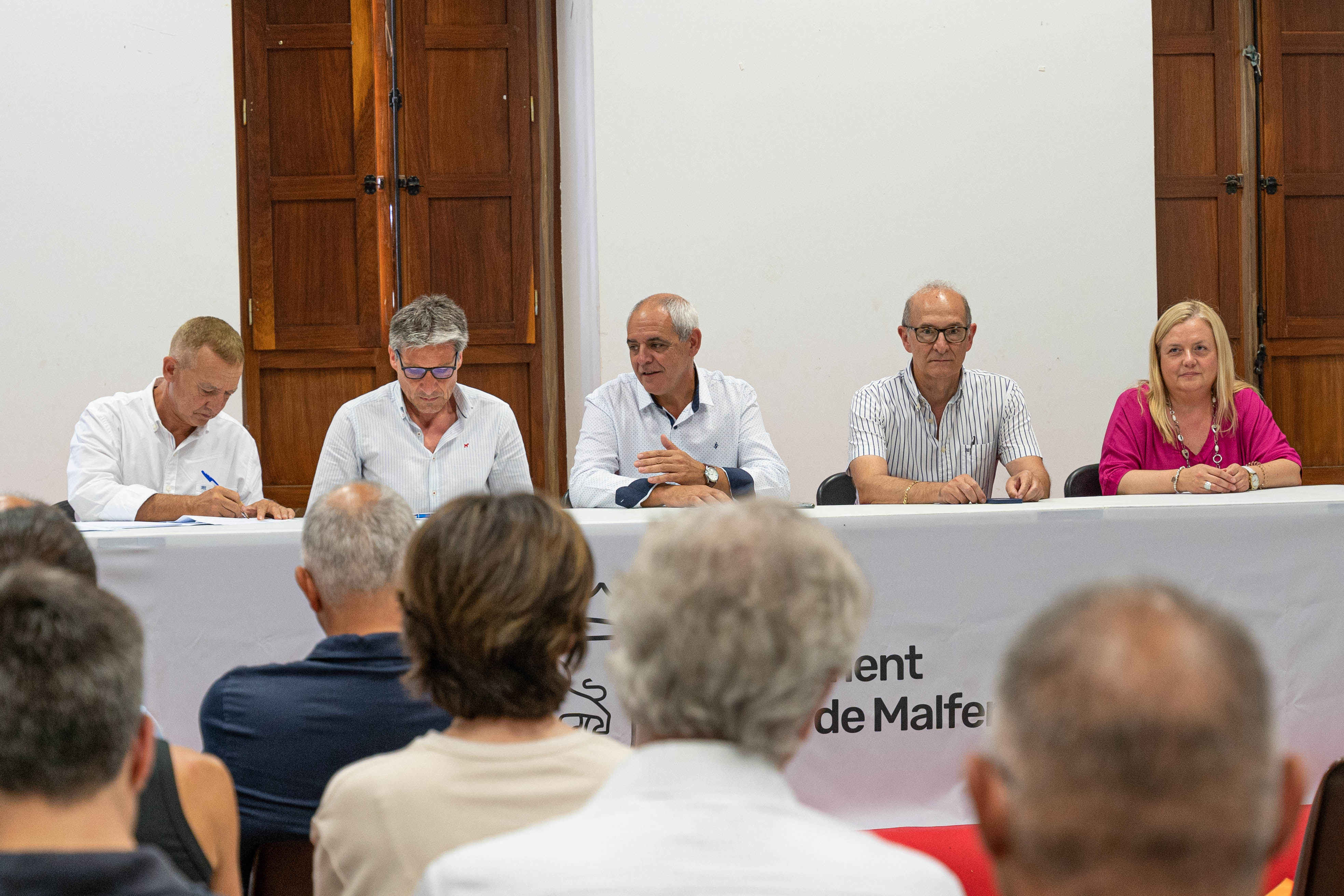 Notícia Comarcal TV: L’empresarial de la Vall d’Albaida COEVAL celebra la seua junta directiva a Aielo de Malferit