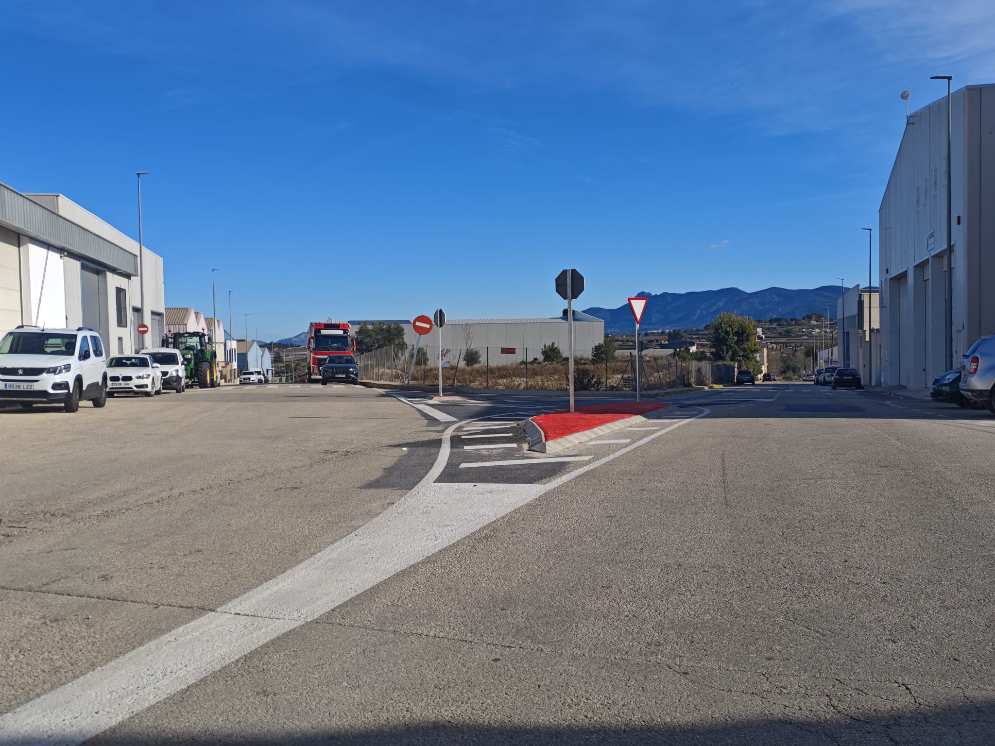Finalitzen les actuacions al Polígon Industrials Sant Josep d’Aielo de Malferit – IVACE 2024